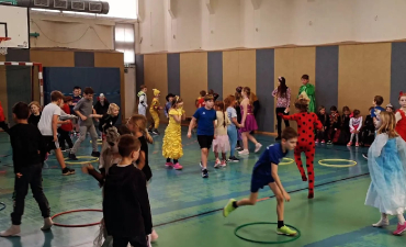 Fasching in der Turnhalle_1